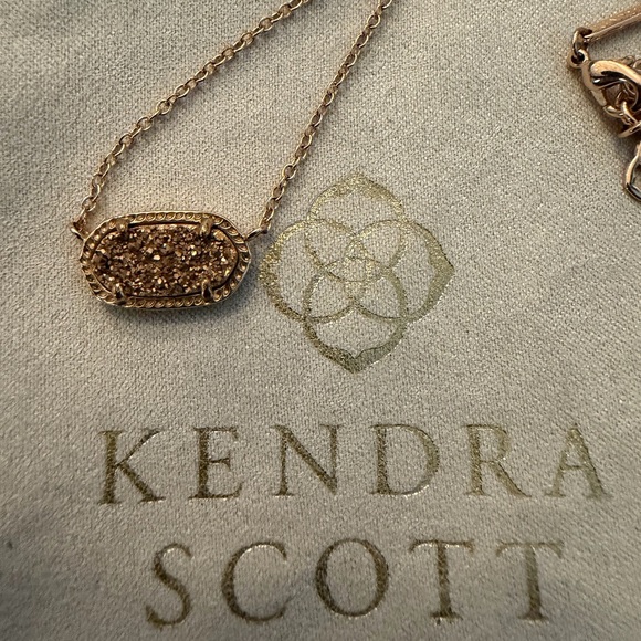 Authentic Kendra Scott Rose Gold Elisa Necklace - Picture 2 of 4
